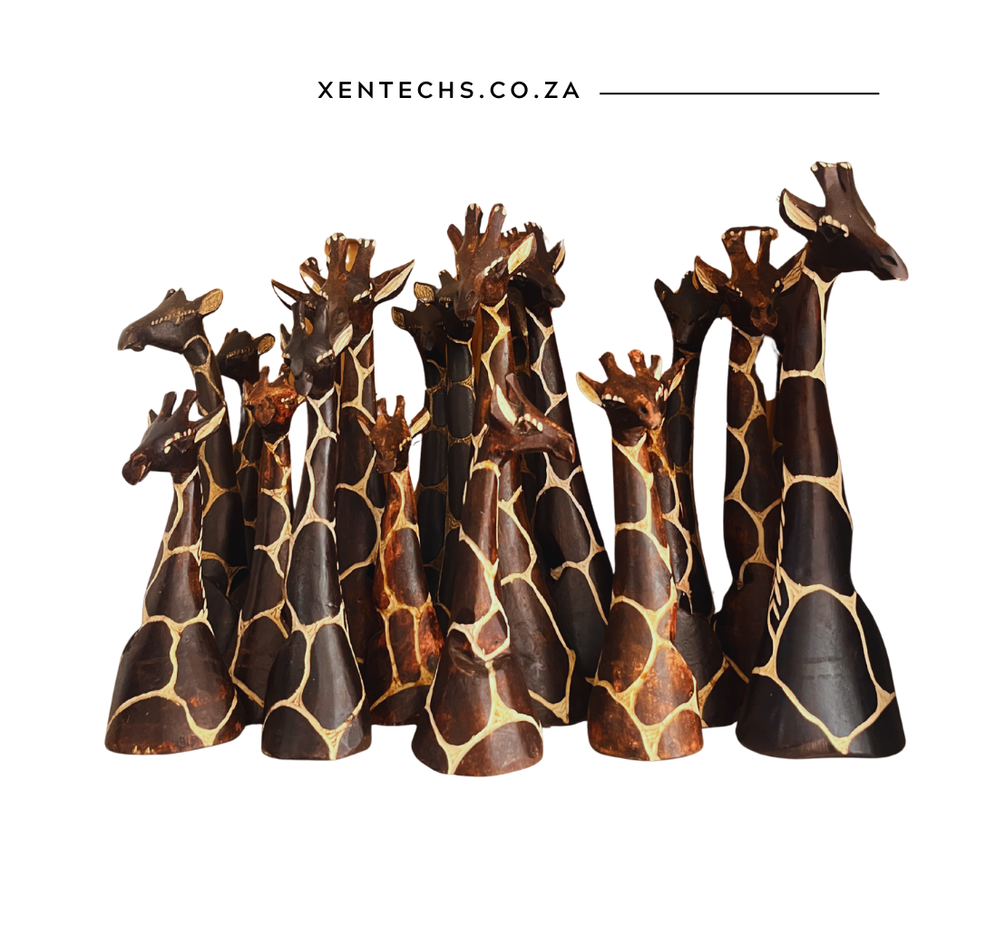 Savannah Majesty Collection – Hand-Carved Wooden Giraffe Sculptures
